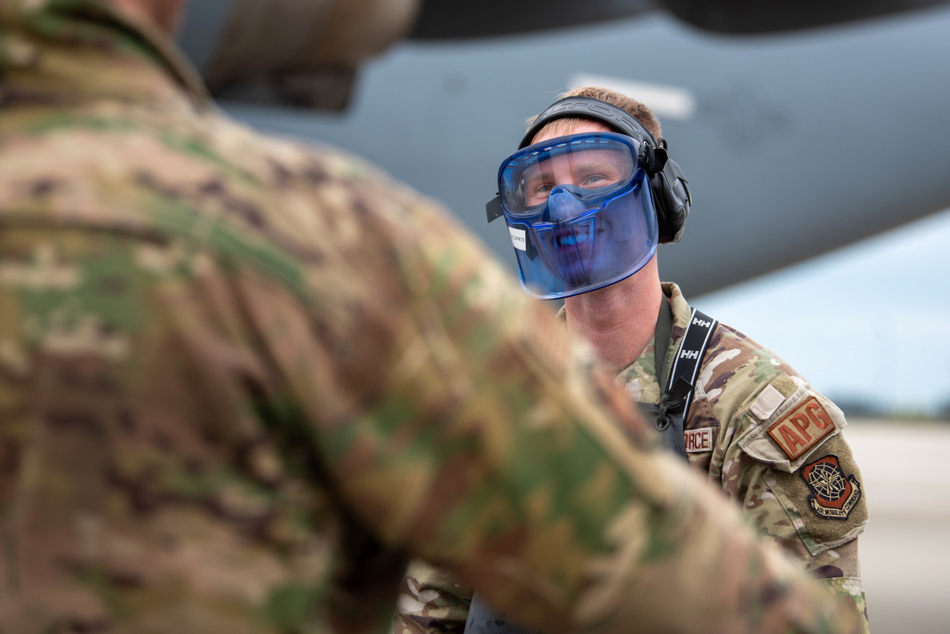 726-ams-works-around-the-clock-to-ensure-mission-success-u-s-air
