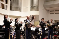 BRASS QUINTET PERFORMING