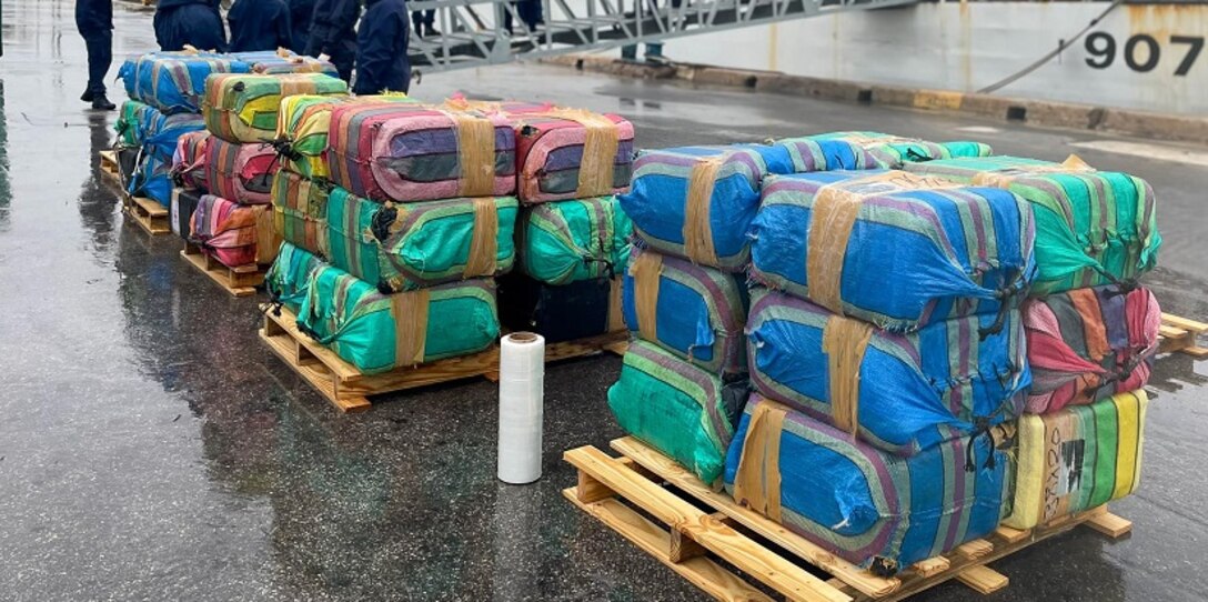 U.S. Coast Guard Cutter Escanaba’s crew offload more than 7,700 pounds of cocaine worth over $102 million at Port Everglades, Florida, Nov. 15, 2023.