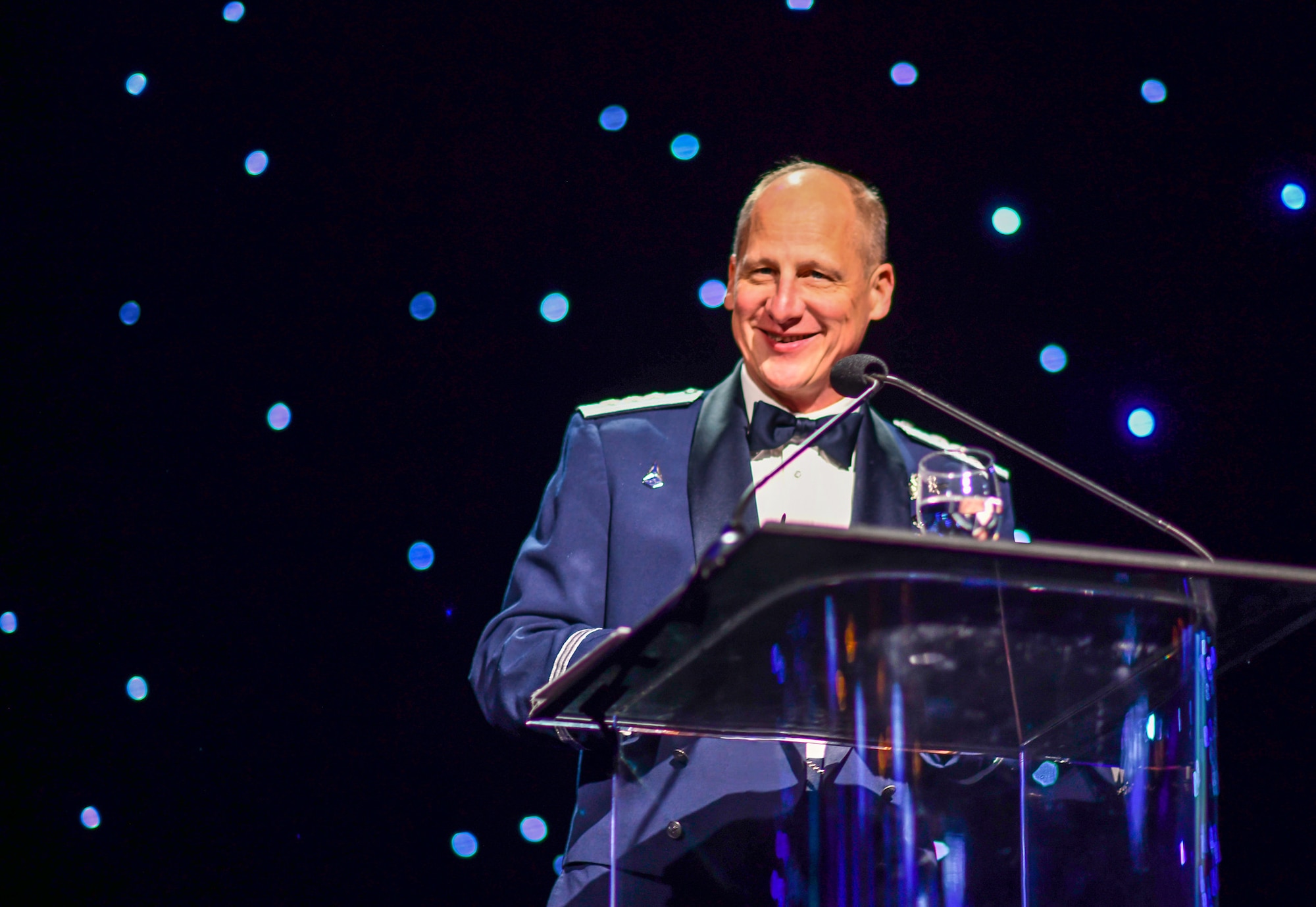 Lt. Gen. Michael Guetlein, SSC commander congratulates the 2023 Space Systems Command Fight Tonight finalists at the Space Force Ball, Nov. 17 in Beverly Hills, Calif. (U.S. Space Force Photo by Van Ha