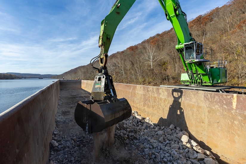 The Pittsburgh District contracted the work to install 73 fish reefs between Monongahela River miles 21.3 and 33.5 from Victory Hills to Clairton, Pennsylvania.