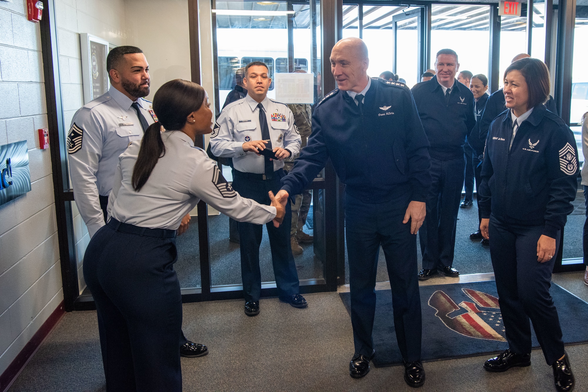 CSAF, CMSAF inspire during Thanksgiving visit to BMT > Air Force > Article Display