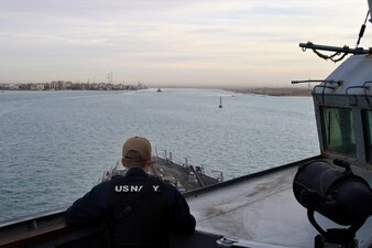 USS McFaul (DDG 74) transits the Suez Canal.