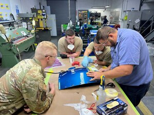 people observe prep work