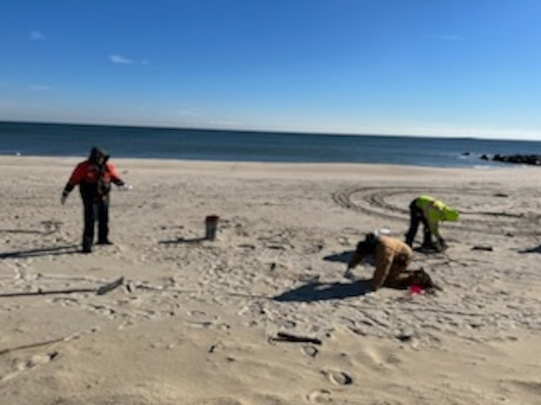 Unified Command continues response to tar balls near Long Branch, New Jersey