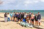 １１月１３日、キャンプ・フォスターSMPの海兵隊員２０名が中城村のビーチ清掃活動を行いました。
