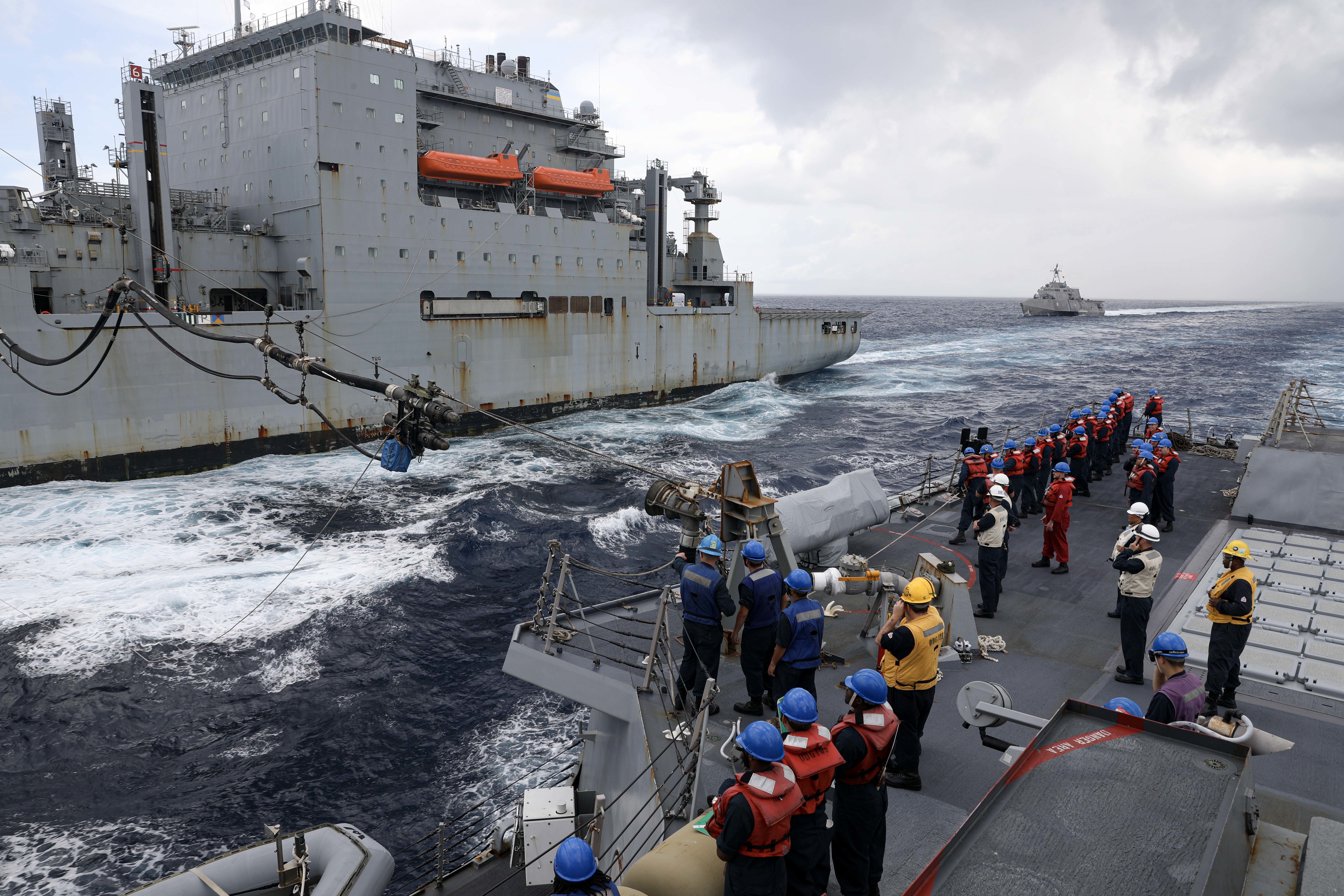 USS Dewey (DDG 105) receives a fuel probe from USNS Wally Schirra (T-AKE 8).
