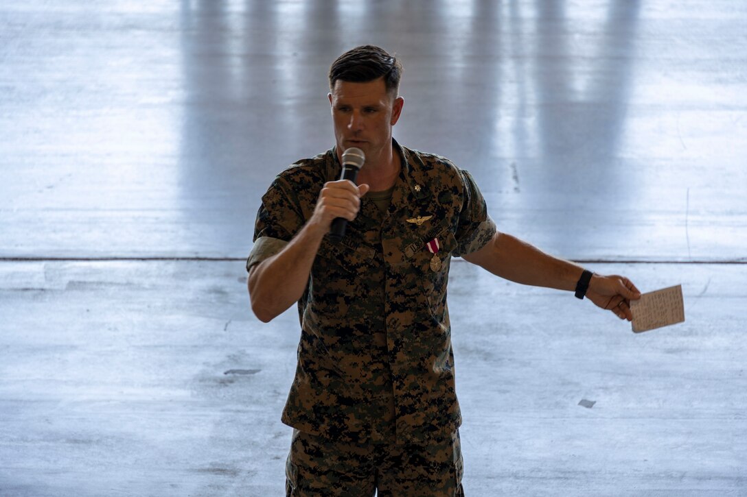 Lt. Col. Sean P. Dillon, outgoing commander of Marine Transport Squadron (VMR) Belle Chasse, gives a speech during his change of command ceremony at a VMR Hangar, Naval Air Station Joint Reserve Base, Belle Chasse, La. on June 2, 2023.