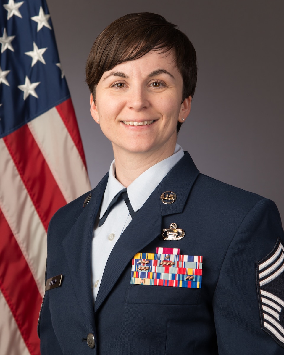 Photo of Chief Master Sgt. Jennilee Kipper.