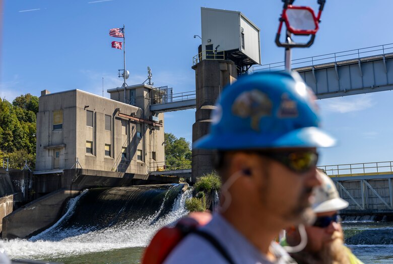 Pittsburgh District geotechnical engineers and geologists study subsurface terrain to assess bedrock for construction projects. A marine drilling crew has been working at Emsworth Locks and Dams since July to drill more than 50 boreholes. The geotechnical team will send samples to a lab to identify the bedrock hardness, strength and permeability for construction. The district plans on constructing a newer, larger lock chamber at Emsworth as part of the Upper Ohio Navigation Project.