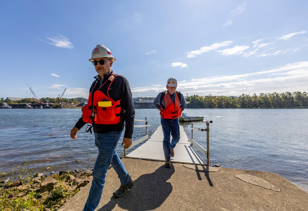 Pittsburgh District geotechnical engineers and geologists study subsurface terrain to assess bedrock for construction projects. A marine drilling crew has been working at Emsworth Locks and Dams since July to drill more than 50 boreholes. The geotechnical team will send samples to a lab to identify the bedrock hardness, strength and permeability for construction. The district plans on constructing a newer, larger lock chamber at Emsworth as part of the Upper Ohio Navigation Project.