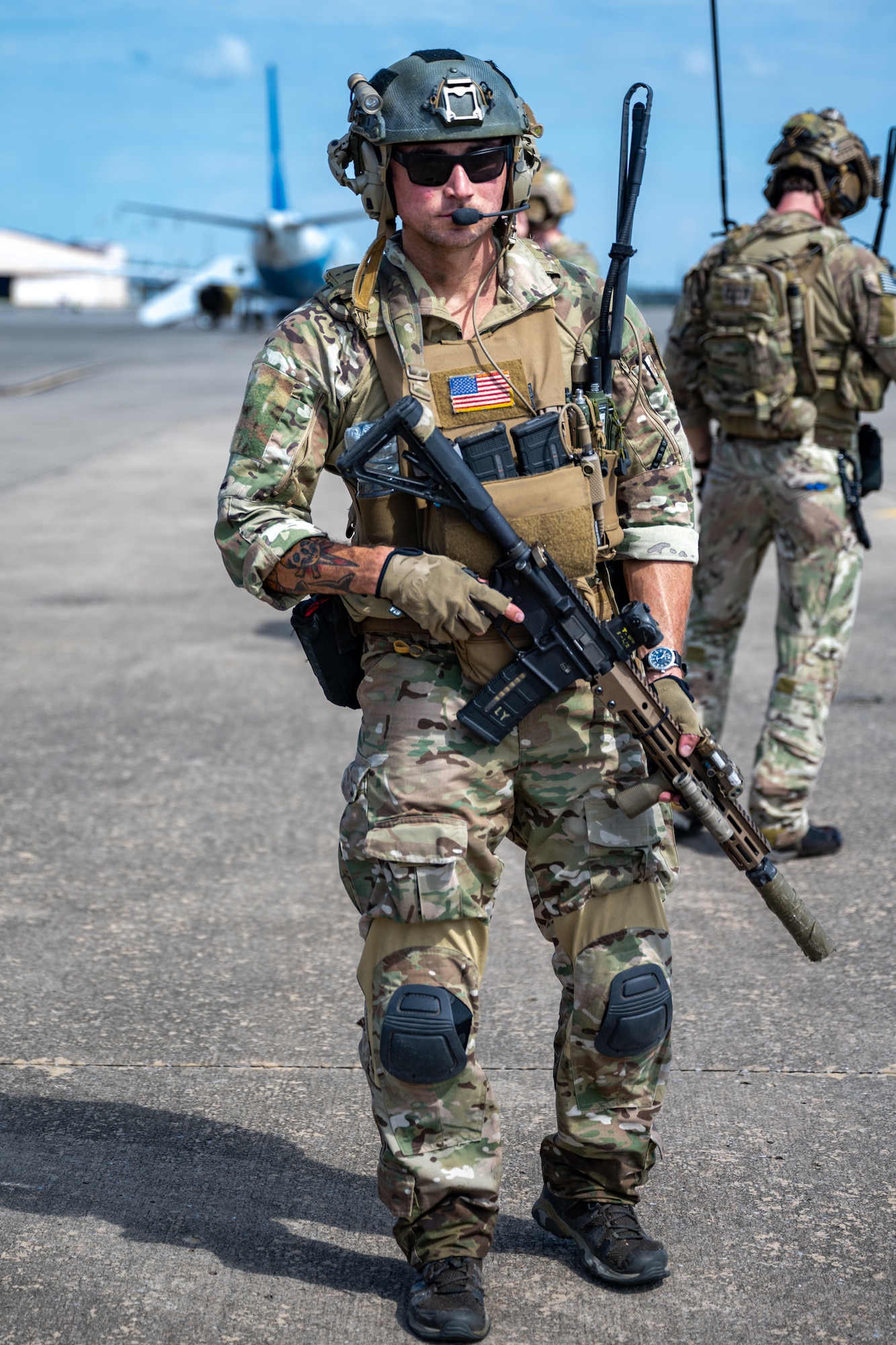 An Air Commando assigned to the 21st Special Tactics Squadron participates in an airfield establishment exercise at Hurlburt Field, Florida, Sept. 21, 2023. Members of the 21st STS jumped from an MC-130J Commando II to conduct the airfield establishment exercise during the 94th Joint Civilian Orientation Conference at Hurlburt Field. (U.S. Air Force photo by Airman 1st Class Hussein Enaya)