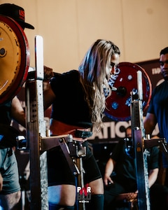 New York Air Guard woman powerlifts to success