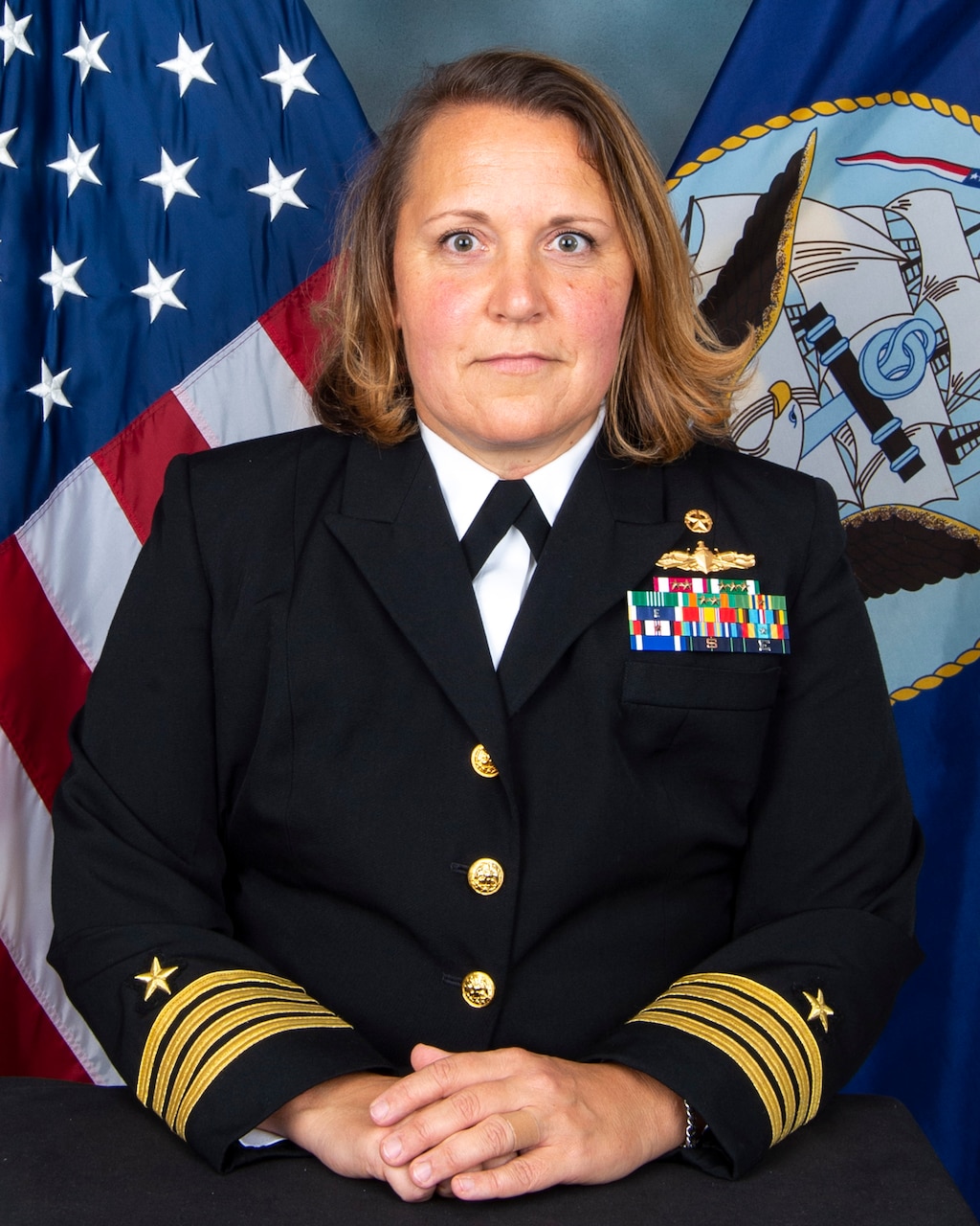 Official studio portrait of Capt. Amy E. Lindahl, Commanding Officer, USS Hershel “Woody” Williams (ESB 4) Blue Team