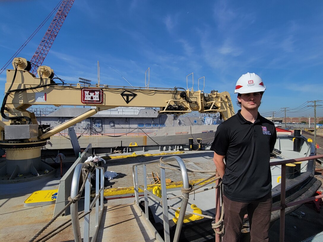 DCV Hayward undergoes repairs at Bayonne Dry Dock