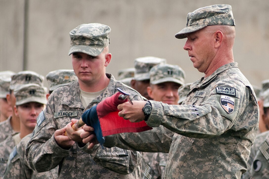 Soldiers from 29th Infantry Division return from duty in Afghanistan