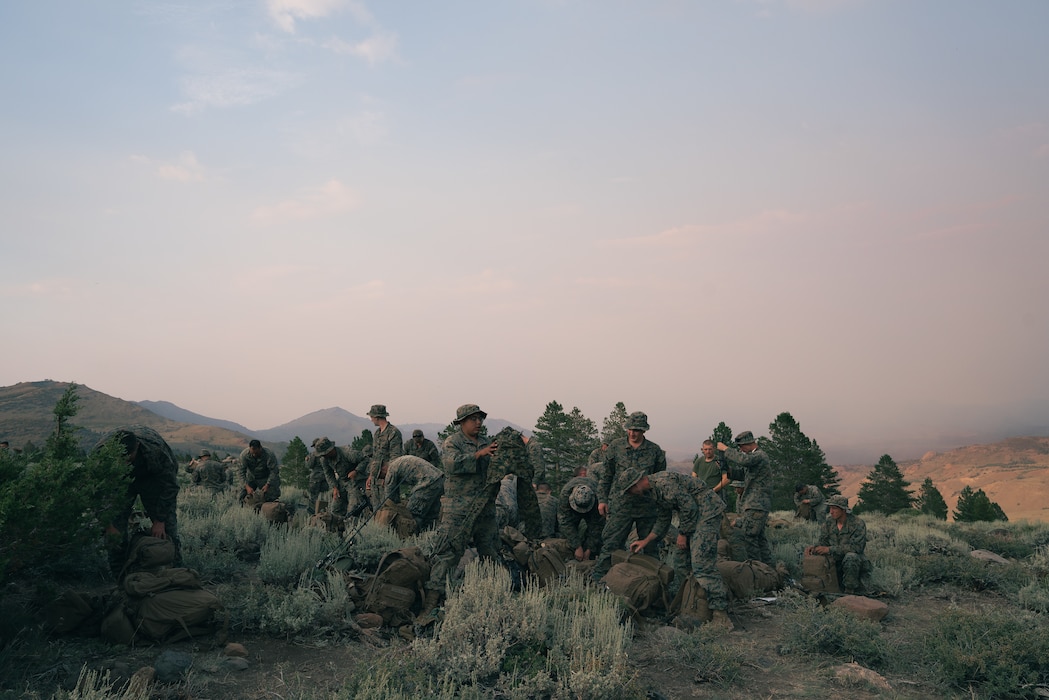 2/24 Marines train for mountainous environments at MTX 4-21