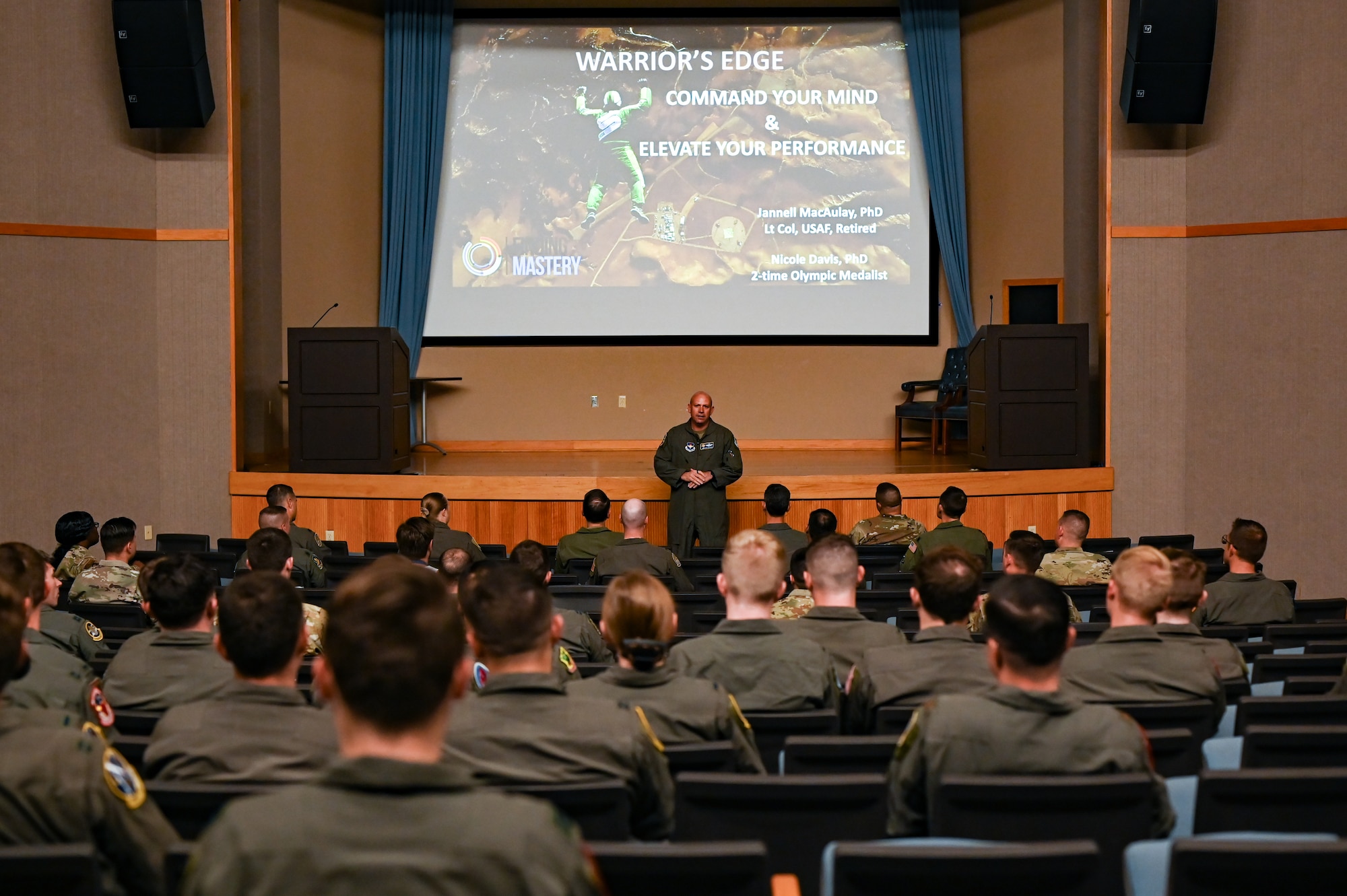 The Warrior's Edge program utilizes 16 principles of mindset, which help individuals create habit patterns and practical ways to train their minds. (U.S. Air Force photo by Airman 1st Class Keira Rossman)