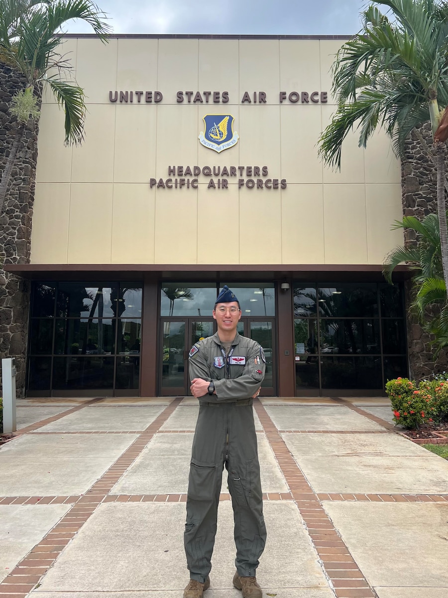 portrait of Capt. Paul Kim