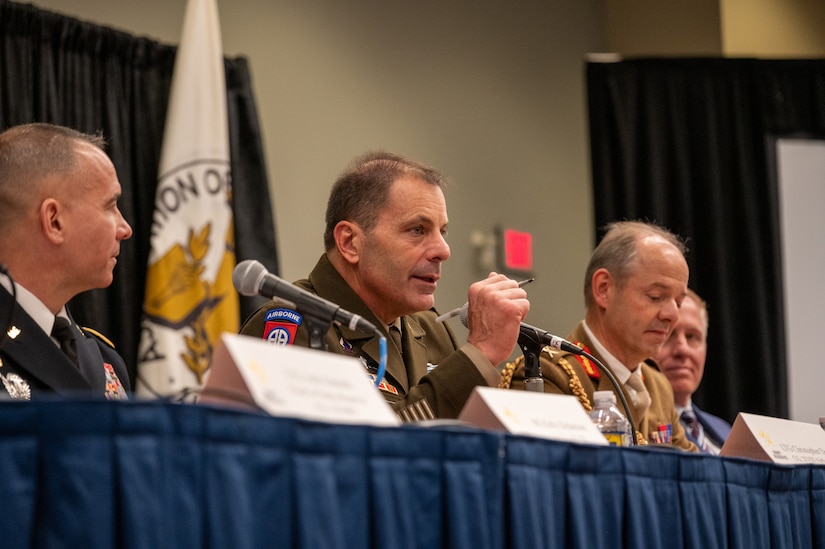 Chief of Army Reserve Seminar at AUSA