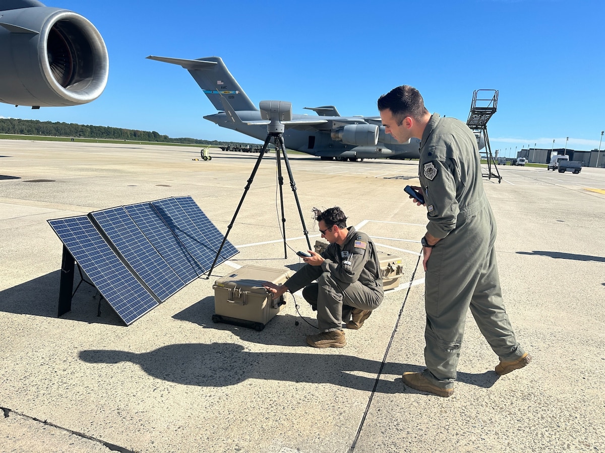 Airmen set up Helios platform