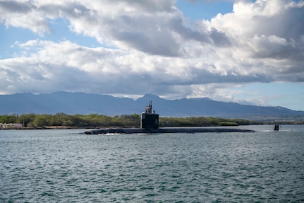 USS Columbia (SSN 771) gets underway from Joint Base Pearl Harbor-Hickam for exercise Black Widow.