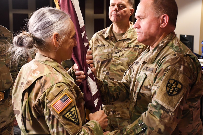 Army Reserve Col. Rodney Sanders takes command of Western Medical Area Readiness Support Group