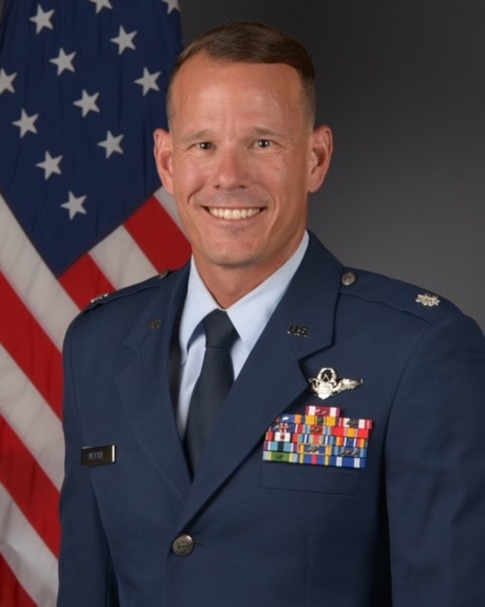 Lt. Col. Nicolas Pettit Bio Photo