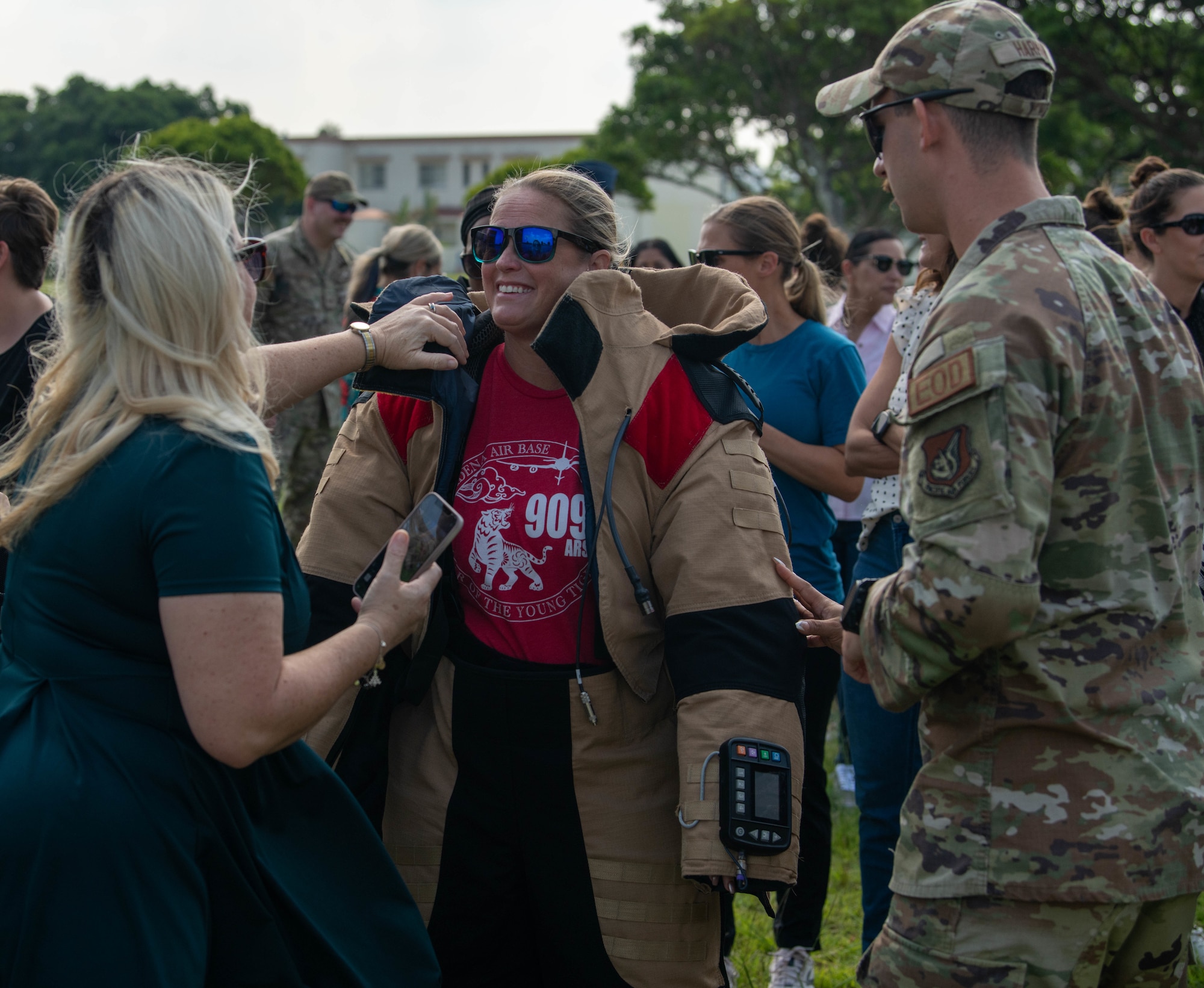 Kadena spouses puts on explosive ordinance disposal suit