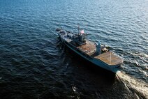 The Blue Ridge-class command and control ship USS Mount Whitney (LCC 20) displays the ensign while steaming alongside ships participating in exercise Baltic Operations 2023 (BALTOPS 23), in the Baltic Sea, June 4, 2023.