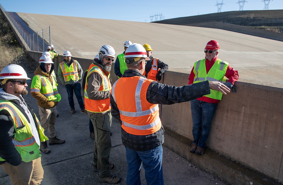 A photo of USACE personnel and contractors at the Garrison Dam Project.