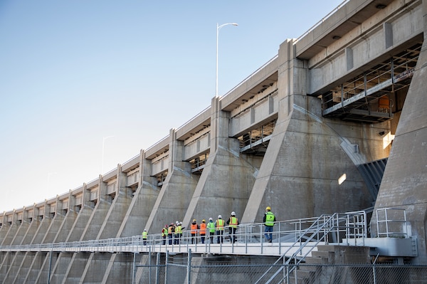 A photo of USACE personnel and contractors at the Garrison Dam Project.