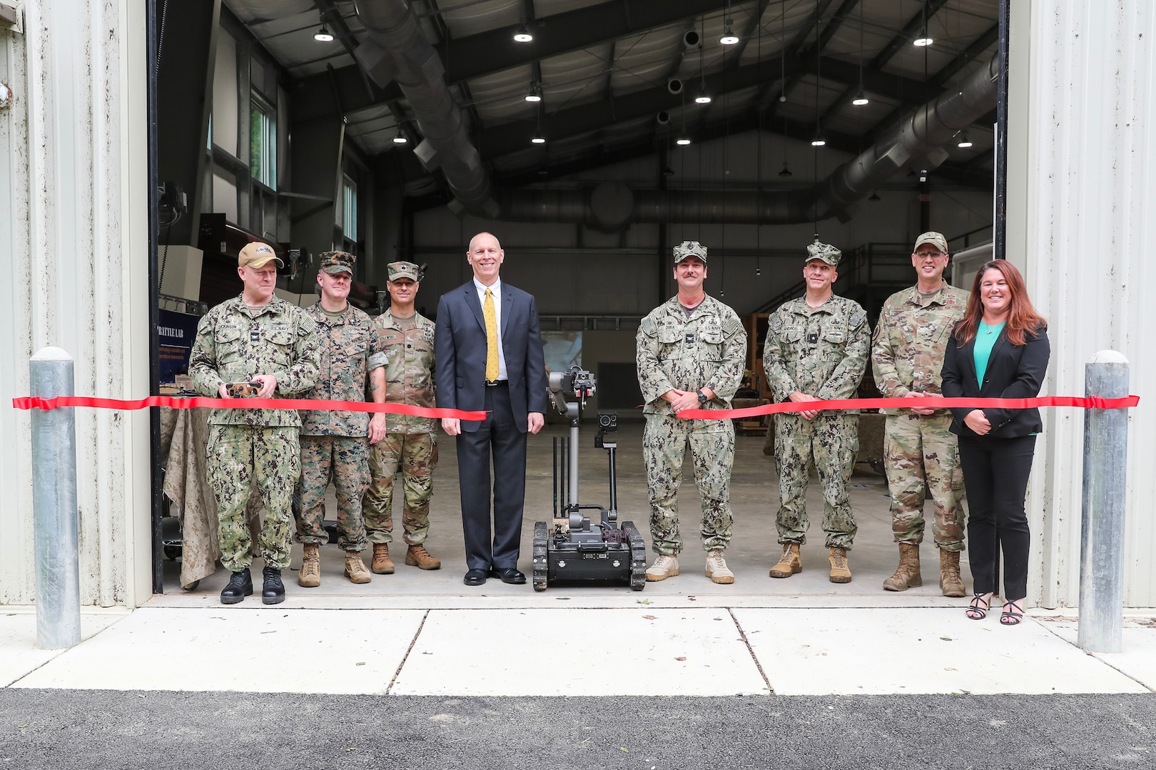 U.S. Navy unveils two new camouflage uniforms - Military Trader/Vehicles