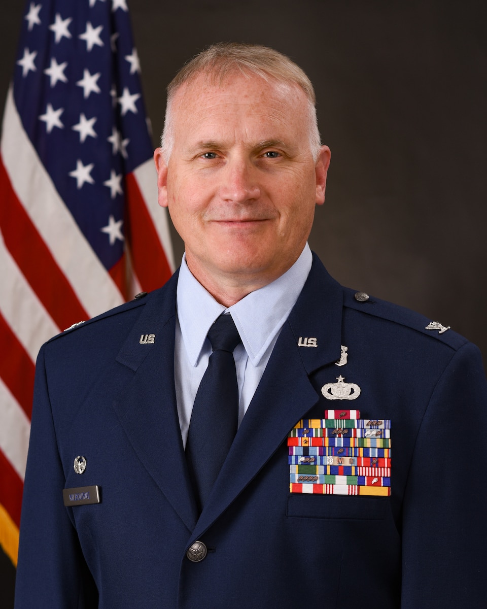 Colonel Alan Kilbourne bio photo