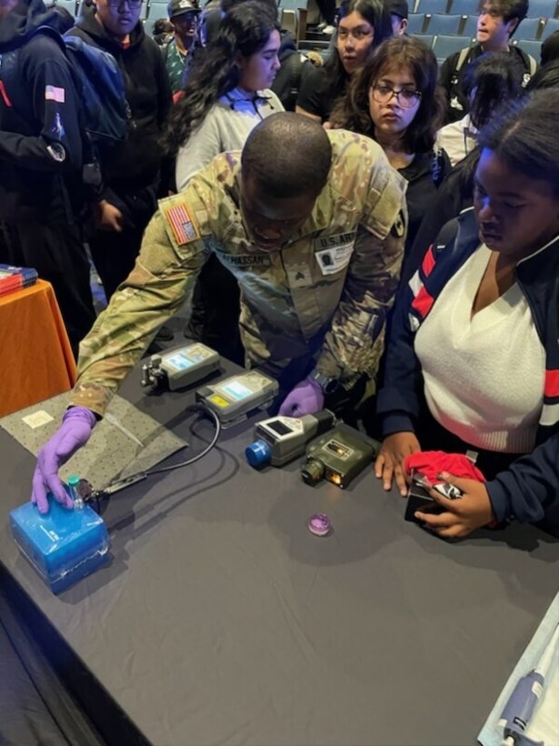 Army mobile laboratory Soldiers participate in STEM recruiting events in New York City