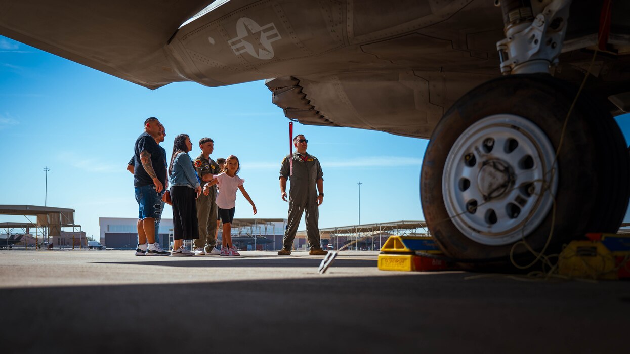 Luke AFB supports Diamondbacks' home opener > Air Education and Training  Command > Article Display