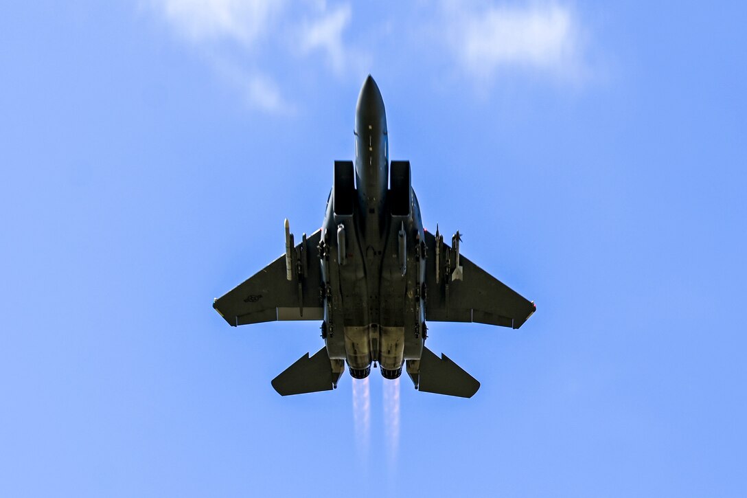 An F-15E Strike Eagle assigned to the 334th Fighter Generation Squadron takes off