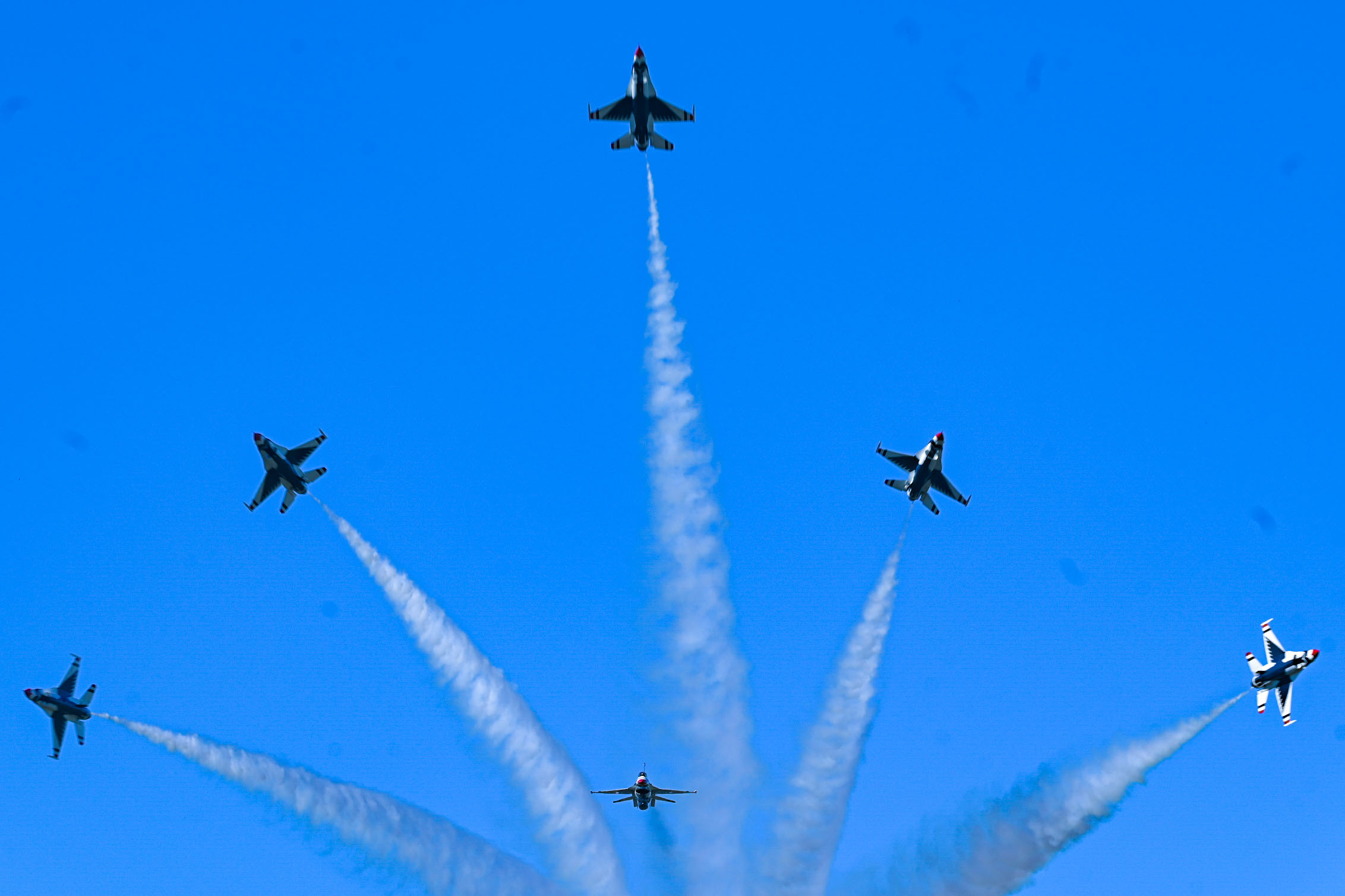 Thunder Over the Rock Air Show at LRAFB soars to new heights > Little