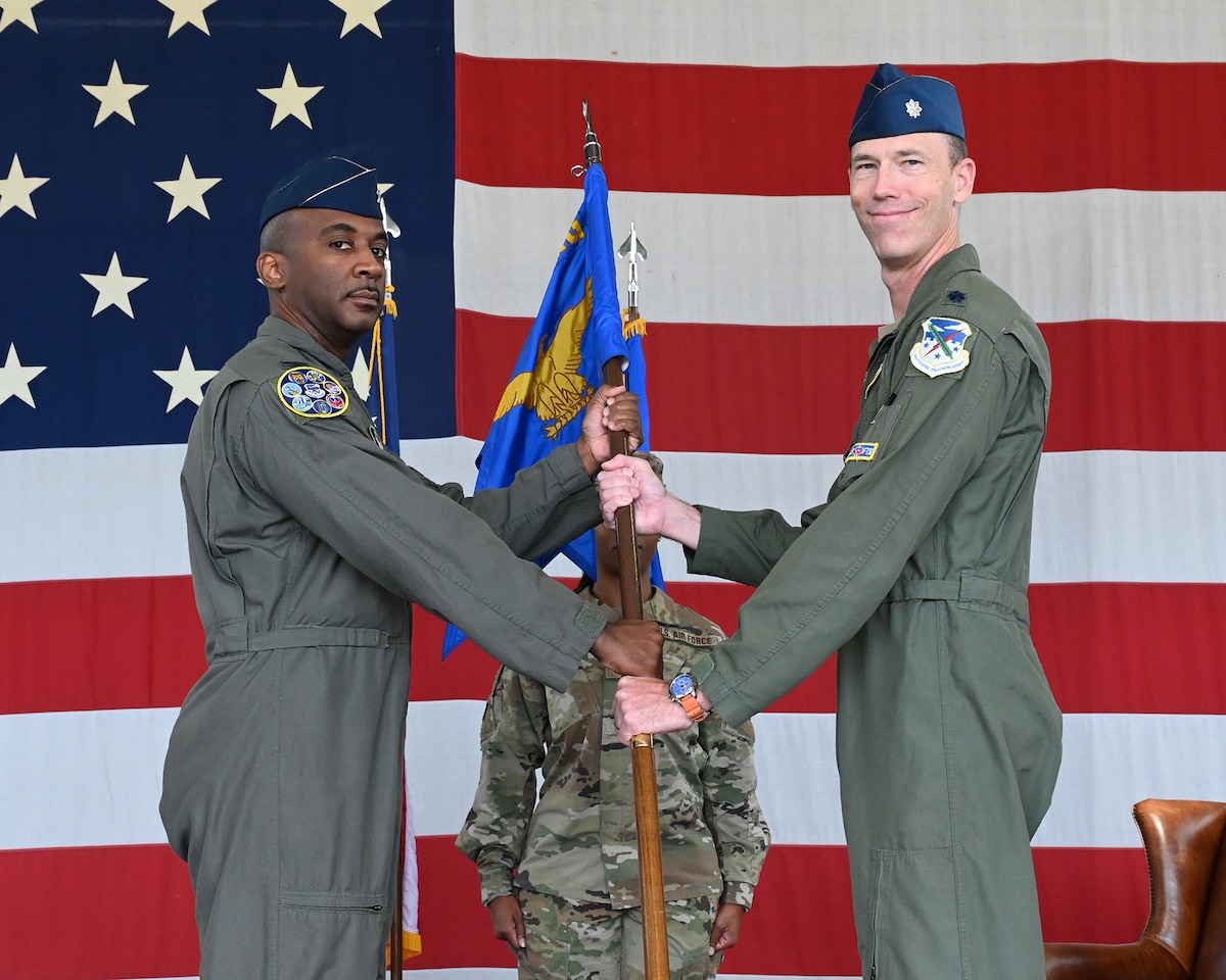 Collins assumes command of 43rd FTS
