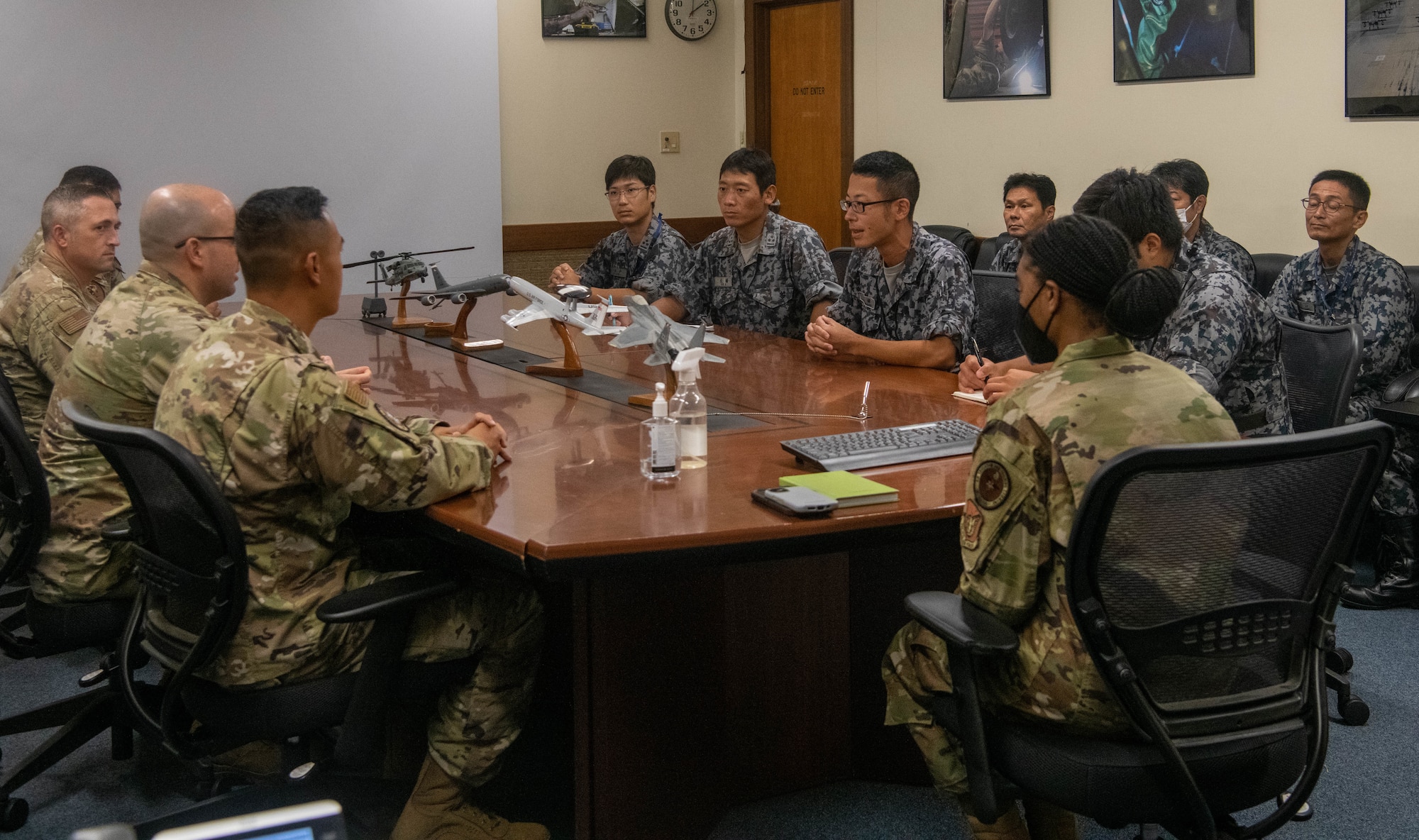 18th EMS Squadron sits with JASDF members