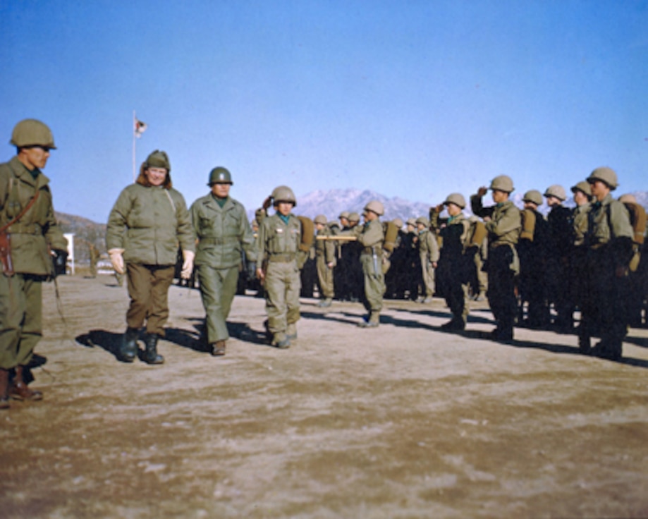 December 4, 1952 - Dwight D. Eisenhower (left) reviews troops of the Republic of Korea's Capitol Division [December 4, 1952 - Dwight D. Eisenhower (left) reviews troops of the Republic of Korea's Capitol Division [77-18-867]]