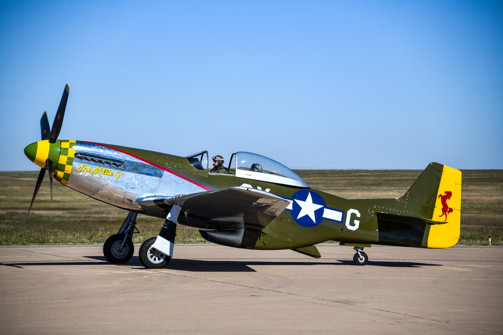 A P-51 Mustang taxiing