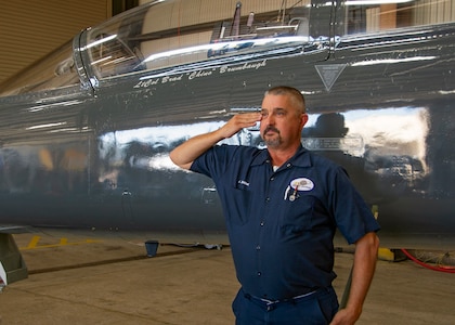 80th FTW maintainer salutes new 97th FTS commander