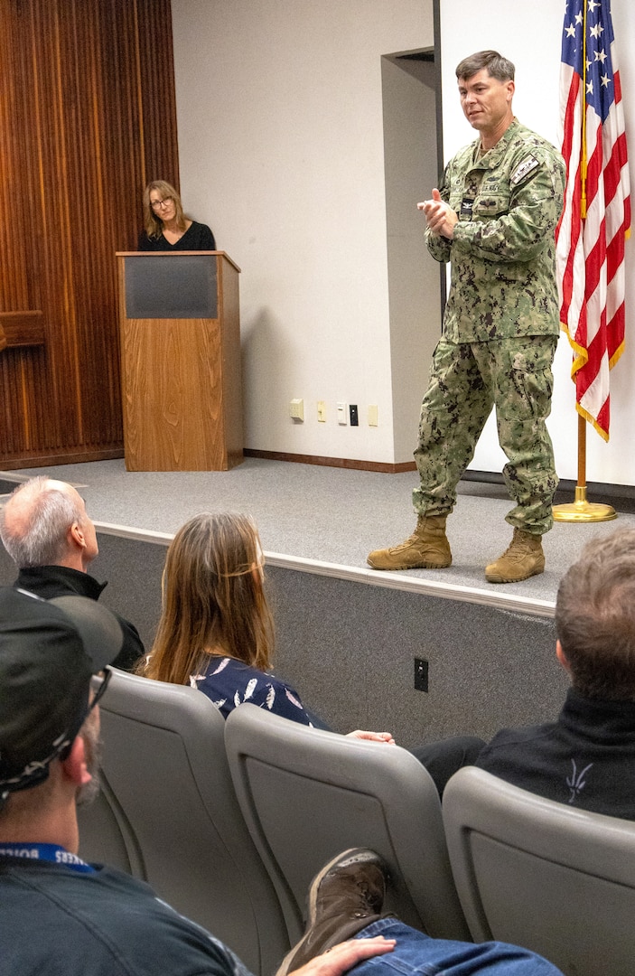 Capt. JD Crinklaw, commander, Puget Sound Naval Shipyard &
Intermediate Maintenance Facility, thanks the 24 Employee Resource Group co-leads for their service during an awards ceremony Oct. 11, 2023, in Bremerton, Washington.