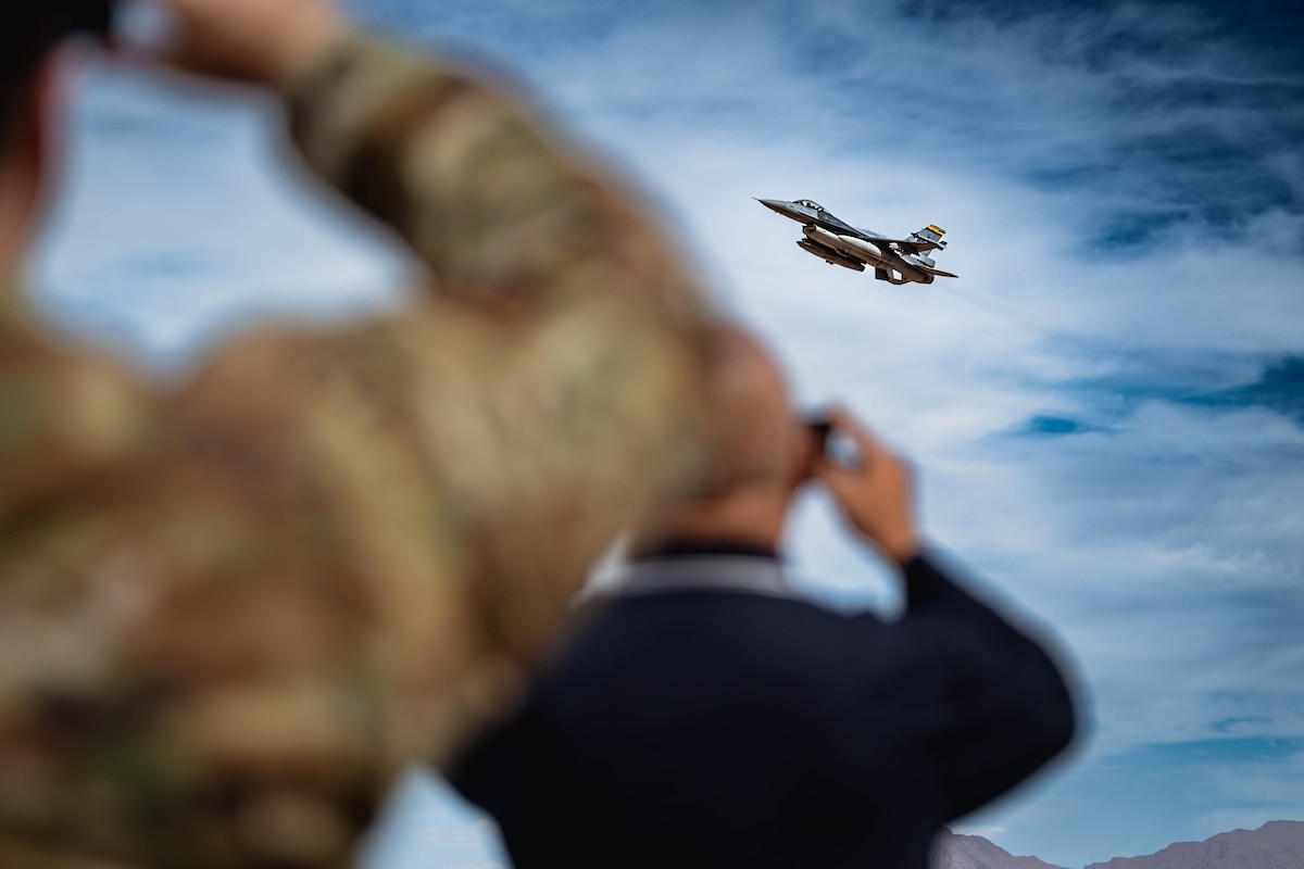 Luke AFB hosts honorary commanders at Gila Bend overnight gt Luke Air