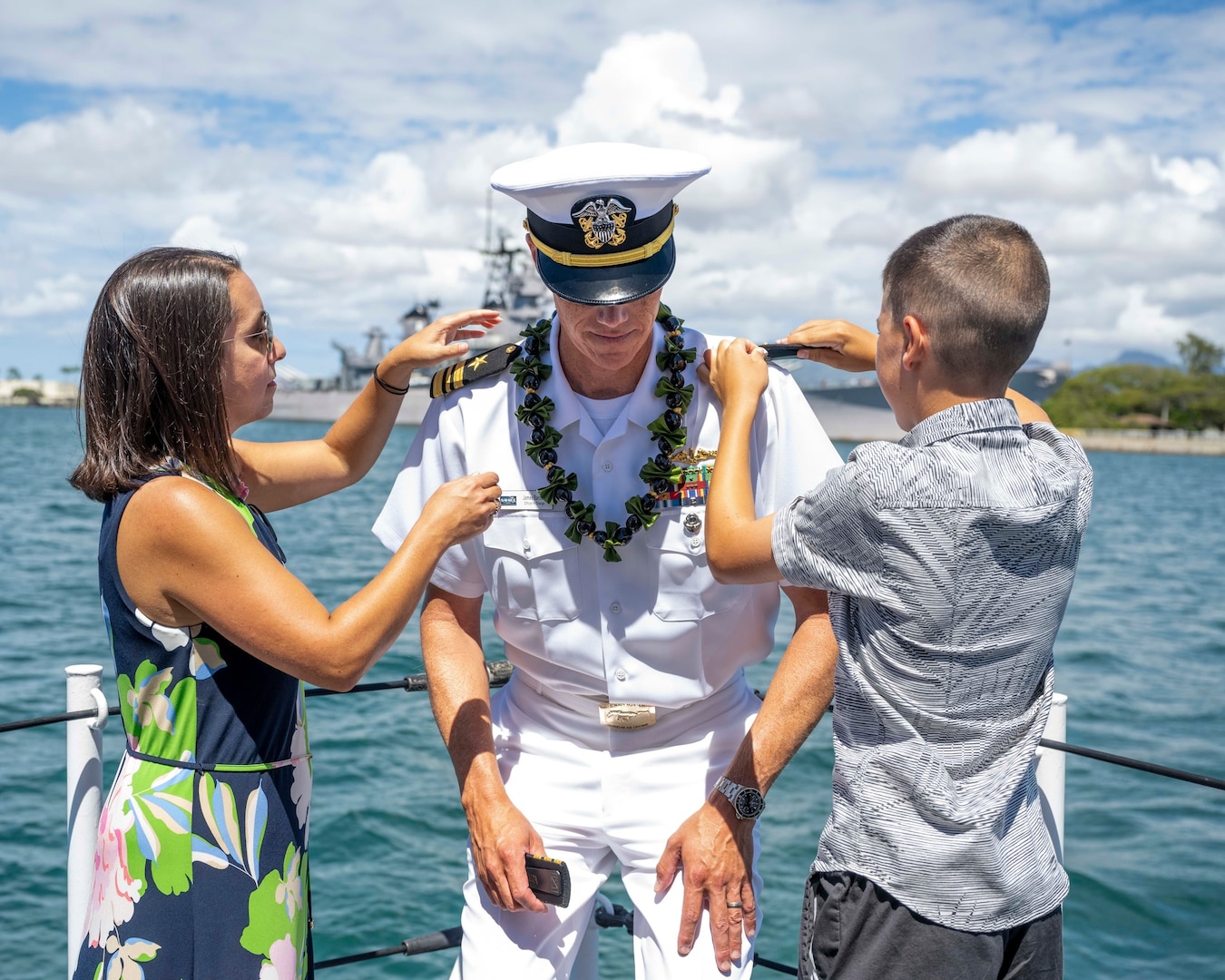 Cmdr. James Barclay, officer in charge of the Naval Undersea Warfare Center Division, Keyport, Detachment Pacific, was promoted during a ceremony on Joint Base Pearl Harbor-Hickam, Hawaii, Aug. 25, 2023.