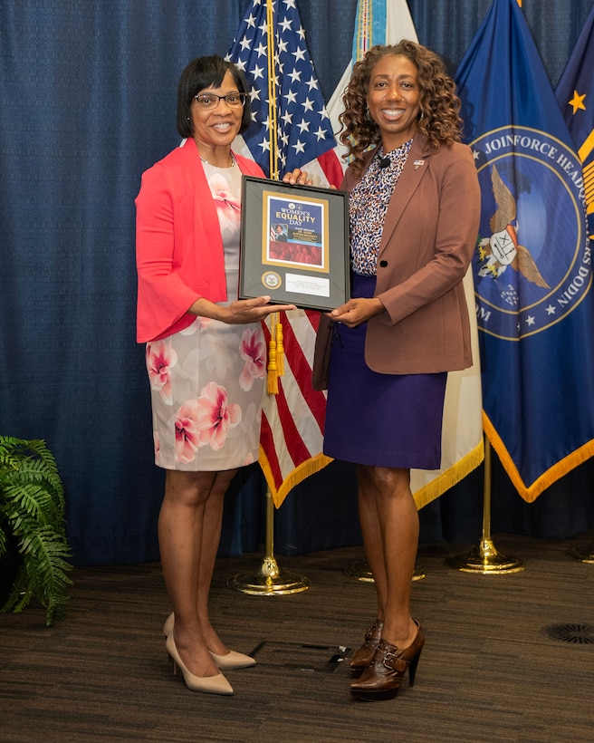 DISA and JFHQ-DODIN host Women’s Equality Day Observance.