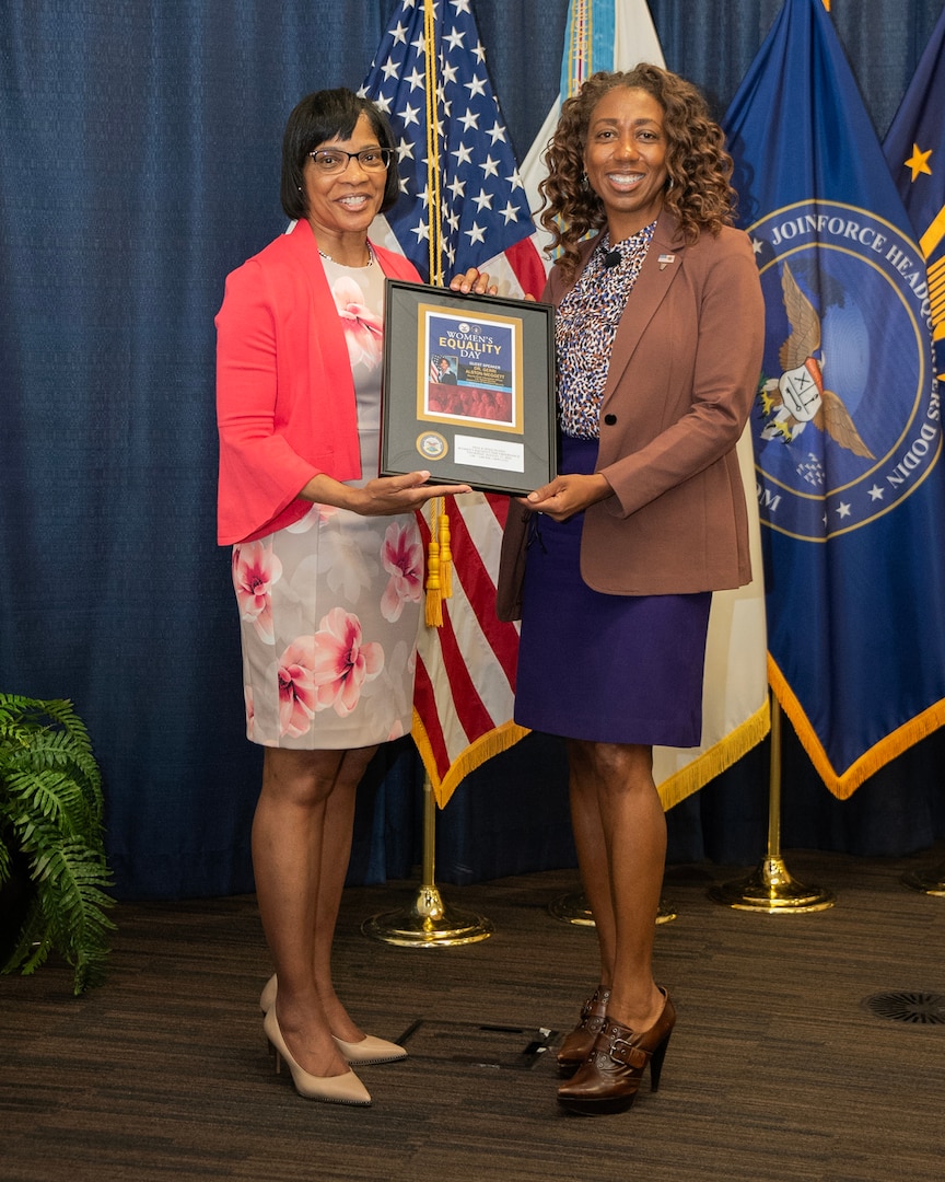 DISA and JFHQ-DODIN host Women’s Equality Day Observance.