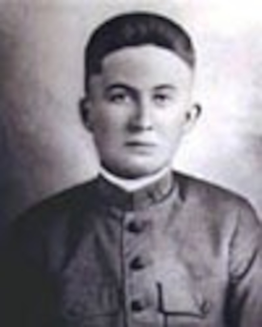 Warrant Boatswain Sidney C. Sanderlin, who became officer-in-charge of CG-249 six months before the encounter with James Alderman. (Courtesy National Law Enforcement Officers Memorial)