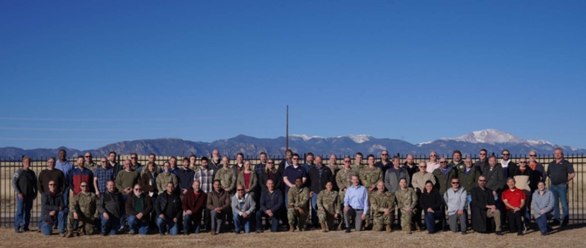 SSC Rapid Reaction Branch receives Air Force Electronic Warfare Award 
for crisis response support for Commander, U.S. Space Command; 
named Outstanding Level II Electromagnetic Warfare Unit of the Year